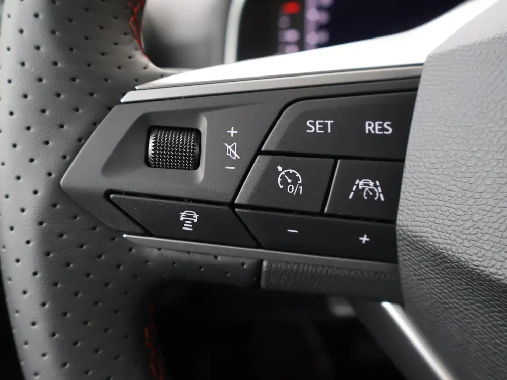 SEAT Arona 1.0 EcoTSI FR Business Connect uit 2025, foto 7