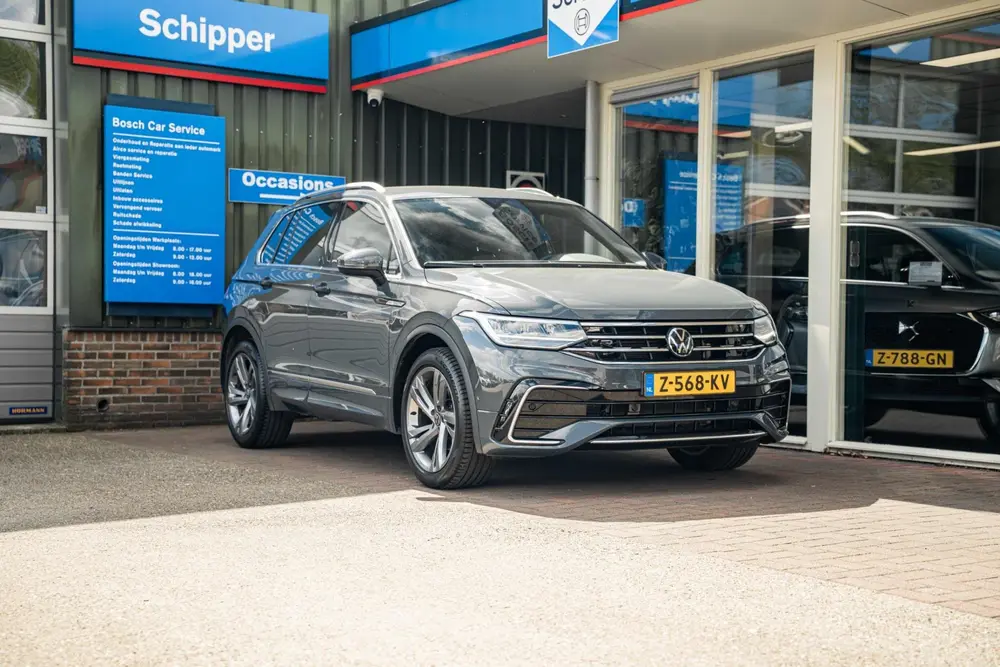Volkswagen Tiguan 1.5 TSI R-Line Business+ uit 2023, foto 2