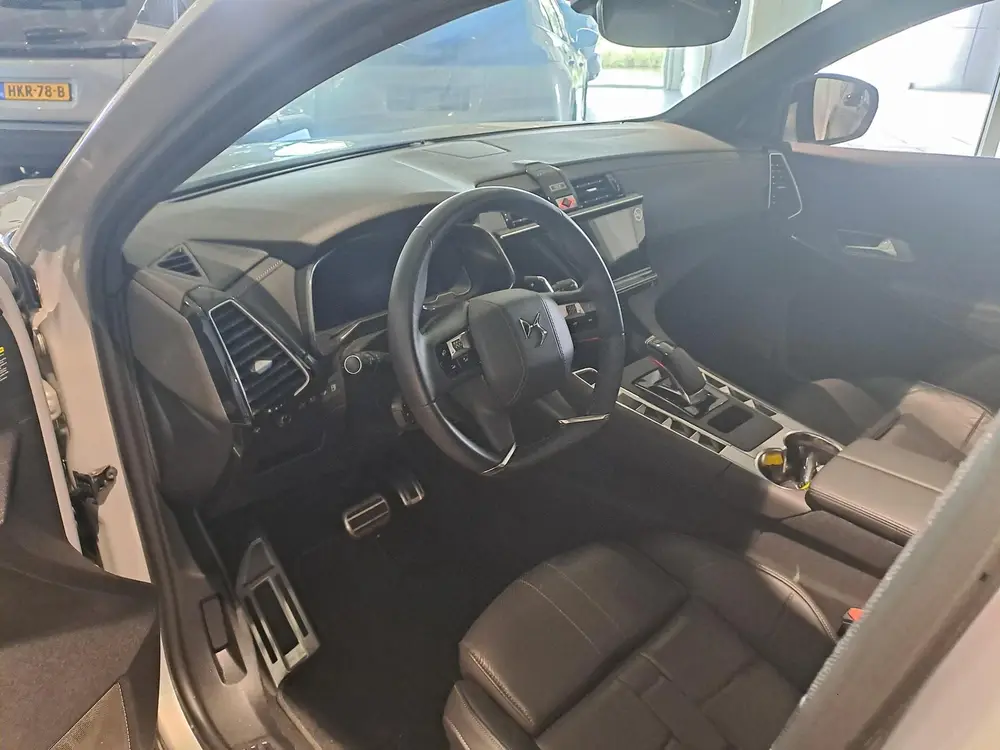 DS Automobiles DS 7 DS 7 1.6 PHEV 300 4x4 Etoile uit 2025, foto 8