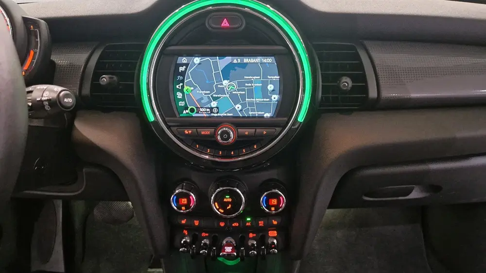 Mini Cooper 1.5 Cooper Chili uit 2020, foto 10