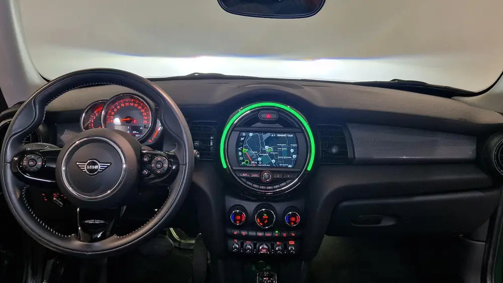 Mini Cooper 1.5 Cooper Chili uit 2020, foto 3