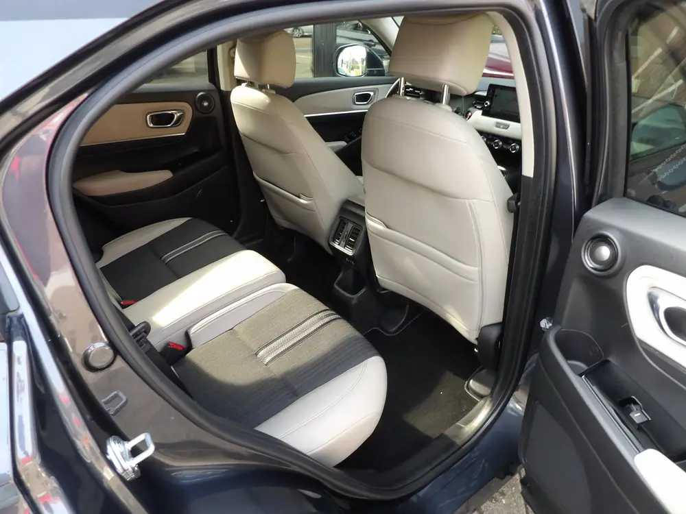 Honda Hr-V 1.5 e:HEV Advance Style NIEUW staat volledig onde uit 2022, foto 9