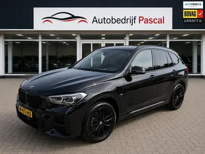 BMW X1 SDrive18i M High Executive uit 2021