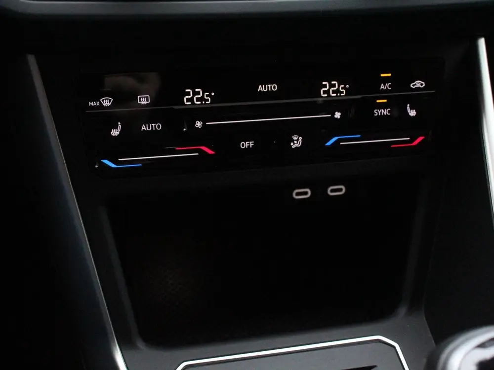 Volkswagen Polo 1.0 TSI Move Navigatie App Connect / Android uit 2024, foto 20