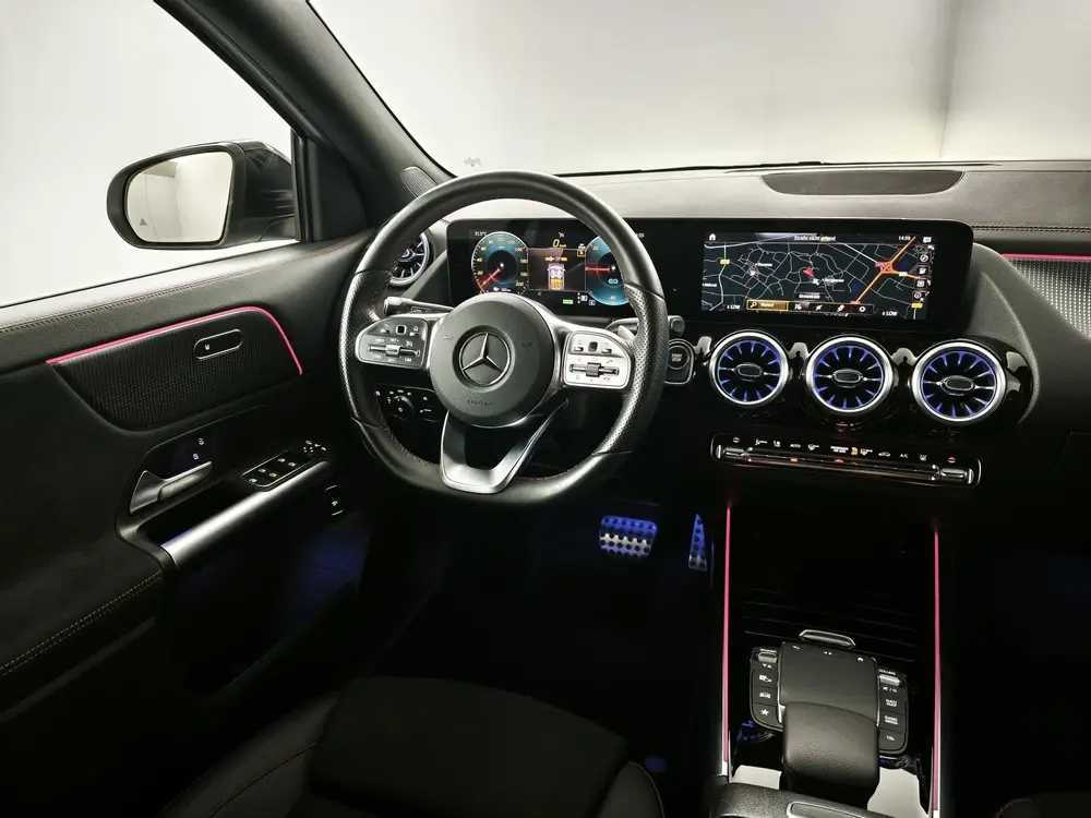 Mercedes-Benz EQA 250 AMG Line 67 kWh uit 2023, foto 10