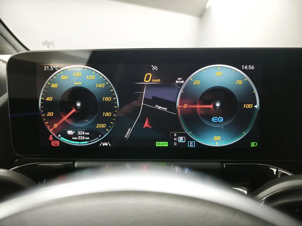 Mercedes-Benz EQA 250 AMG Line 67 kWh uit 2023, foto 4