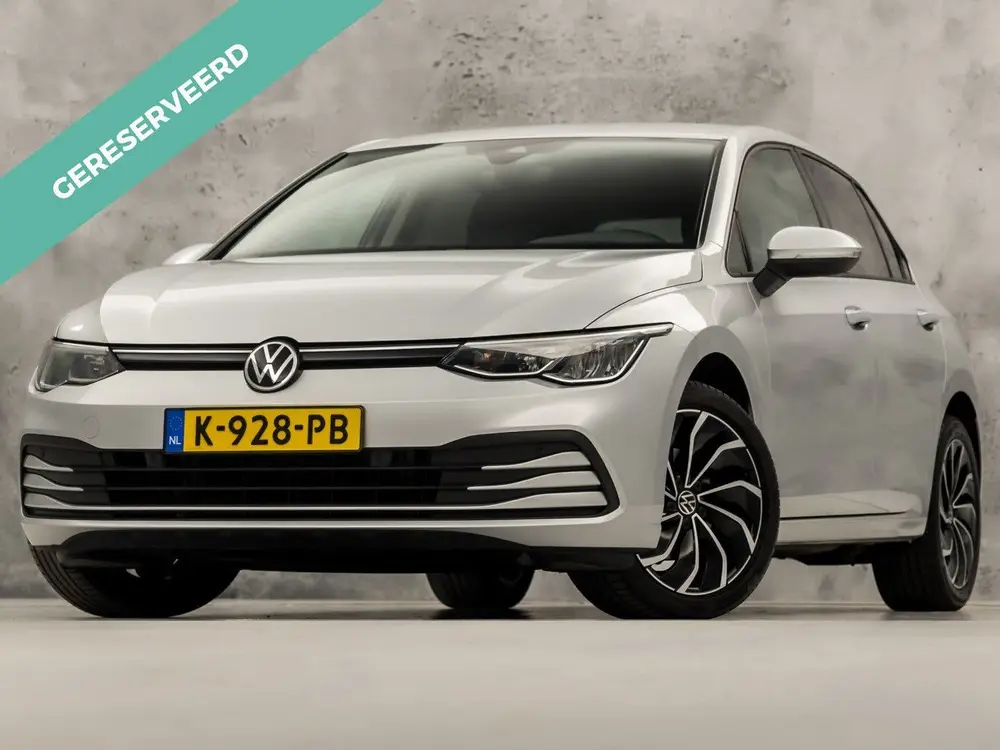 Volkswagen Golf 1.5 TSI Sport (APPLE CARPLAY, GROOT NAVI, 4 uit 2020
