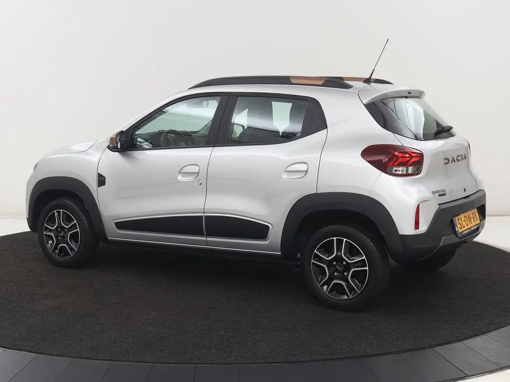 Dacia Spring 65 Extreme 27 kWh uit 2023, foto 2