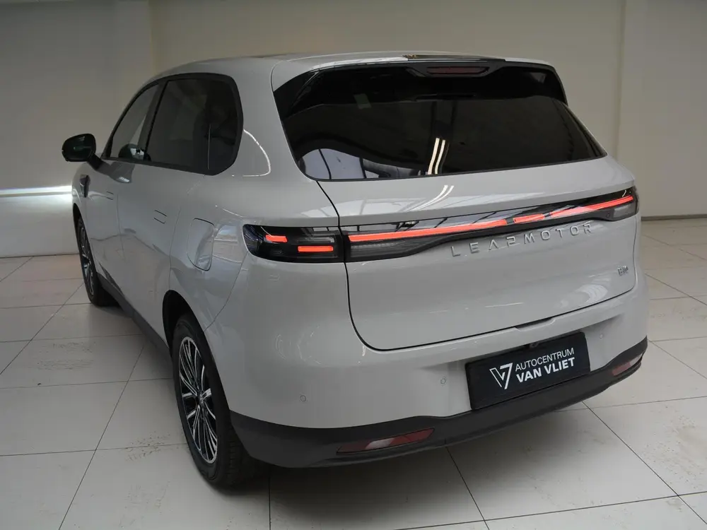 Leapmotor B10 Design Hybrid EV 18.8 kWh | Voorraad | Carplay uit 2026, foto 11