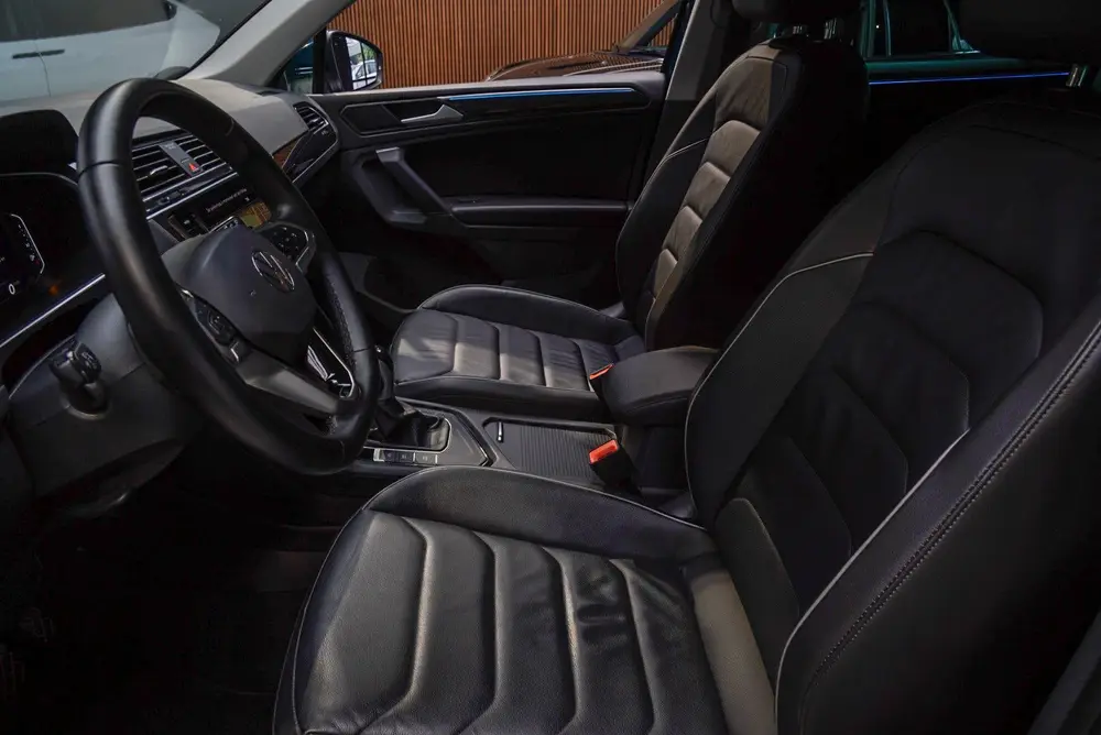 Volkswagen Tiguan 1.4 TSI eHybrid HUD Leer Navi Memory seats uit 2022, foto 10