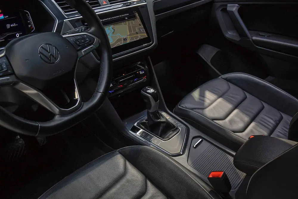 Volkswagen Tiguan 1.4 TSI eHybrid HUD Leer Navi Memory seats uit 2022, foto 11