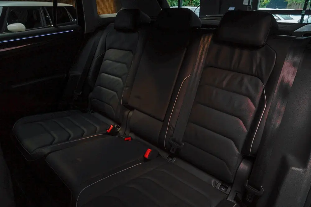 Volkswagen Tiguan 1.4 TSI eHybrid HUD Leer Navi Memory seats uit 2022, foto 16