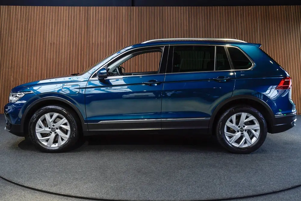 Volkswagen Tiguan 1.4 TSI eHybrid HUD Leer Navi Memory seats uit 2022, foto 2
