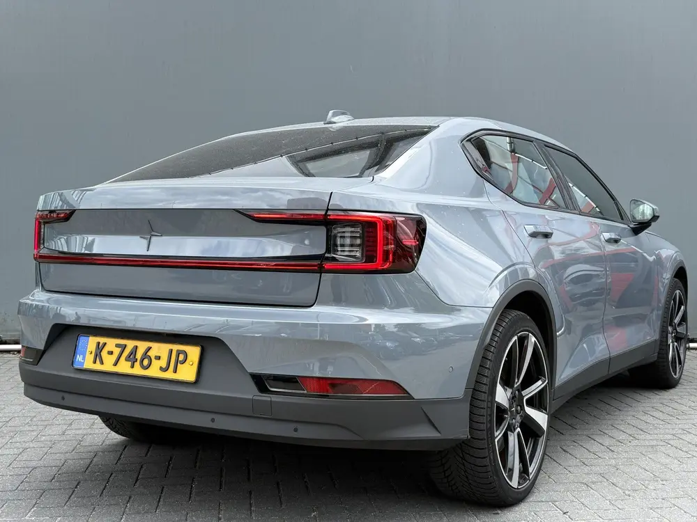 Polestar 2 BWJ 2020 Long Range Dual Motor 78 kWh 408 PK Laun uit 2020, foto 2
