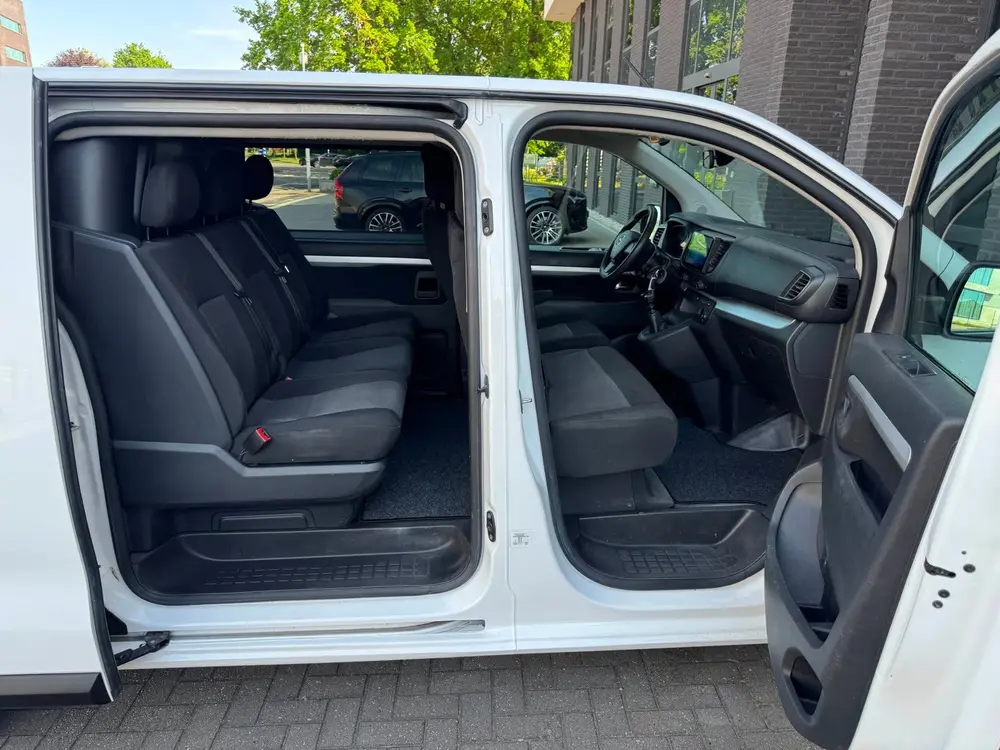 Opel Vivaro 2.0 CDTI uit 2021, foto 3