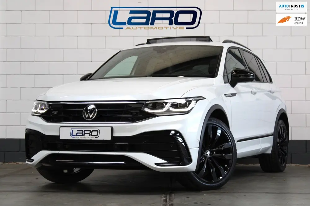 Volkswagen Tiguan 1.5 TSI R-Line | Pano Trekhaak IQ.Lights C uit 2021