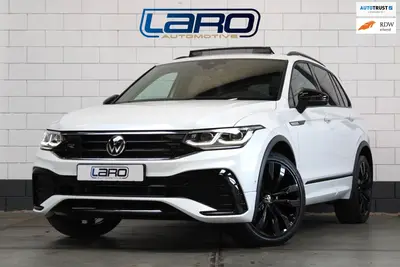 Volkswagen Tiguan 1.5 TSI R-Line | Pano Trekhaak IQ.Lights C uit 2021
