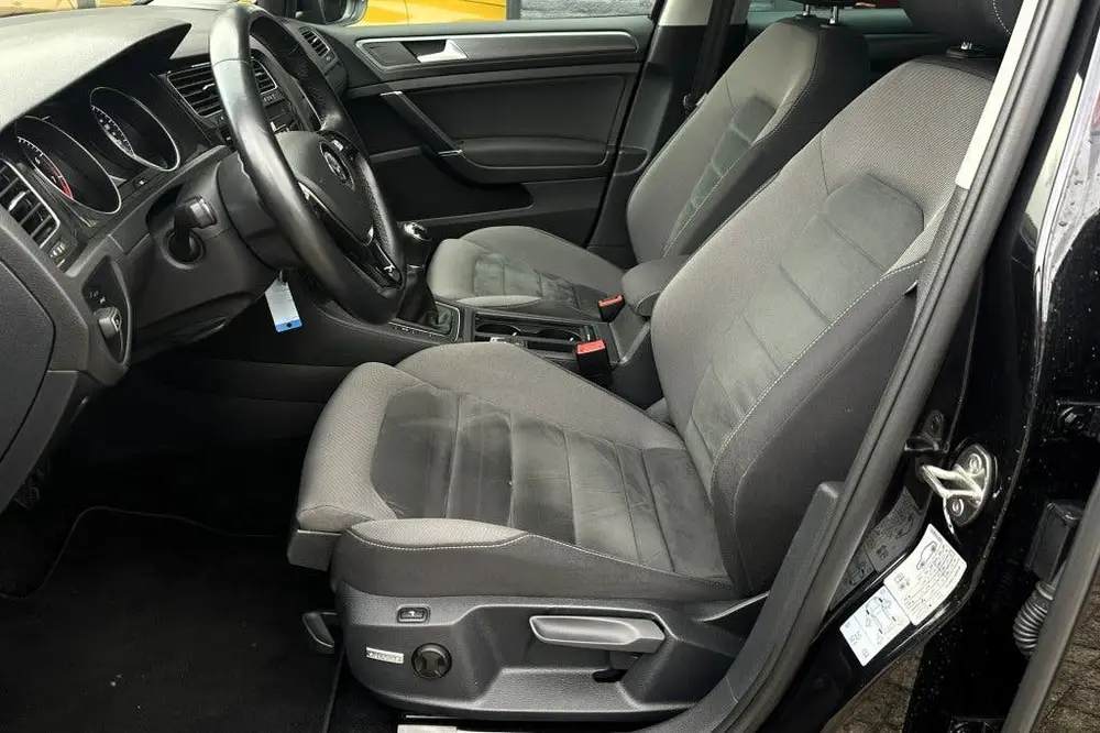 Volkswagen Golf 1.0 TSI Highline (bj 2020) uit 2020, foto 12
