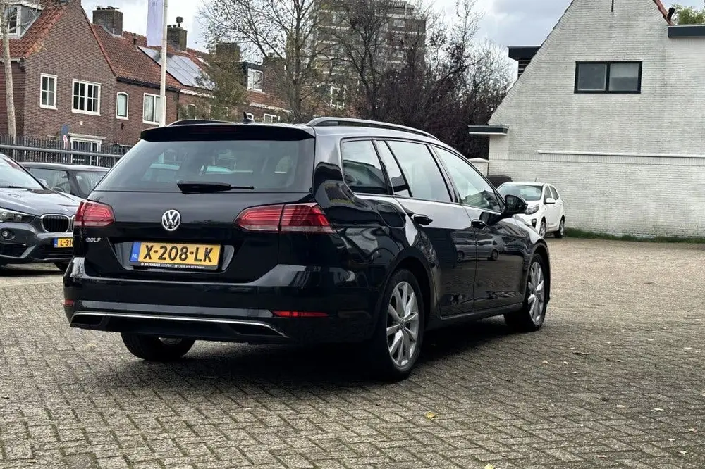 Volkswagen Golf 1.0 TSI Highline (bj 2020) uit 2020, foto 8