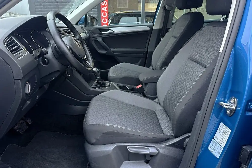 Volkswagen Tiguan 1.5 TSI ACT Highl. (bj 2019, automaat) uit 2019, foto 12