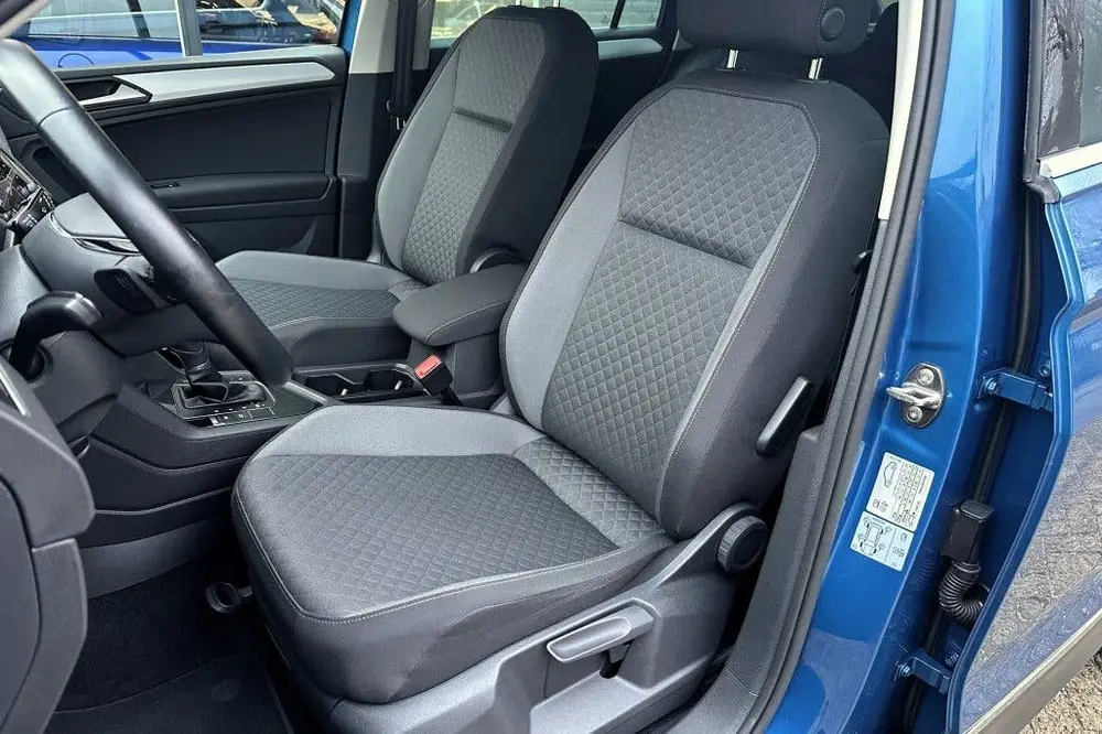 Volkswagen Tiguan 1.5 TSI ACT Highl. (bj 2019, automaat) uit 2019, foto 13