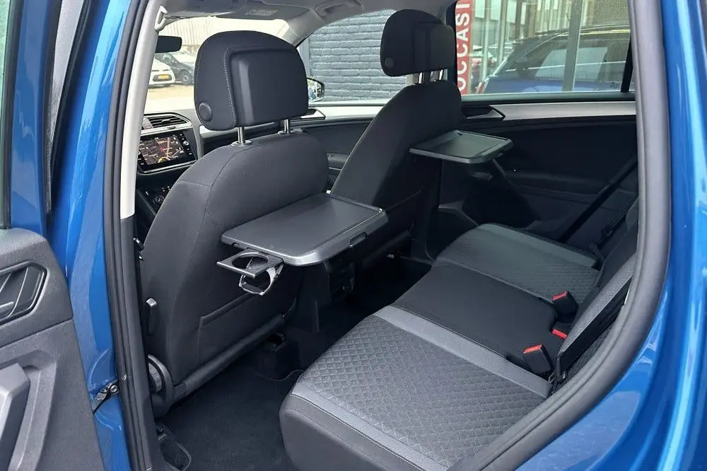 Volkswagen Tiguan 1.5 TSI ACT Highl. (bj 2019, automaat) uit 2019, foto 14