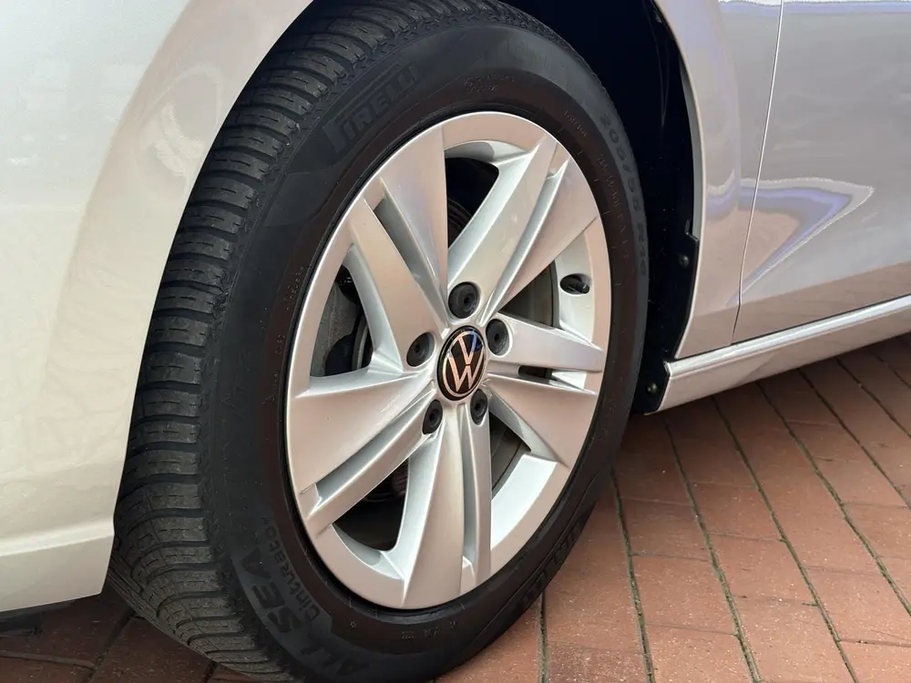 Volkswagen Golf Variant 1.0 TSI Life uit 2022, foto 10