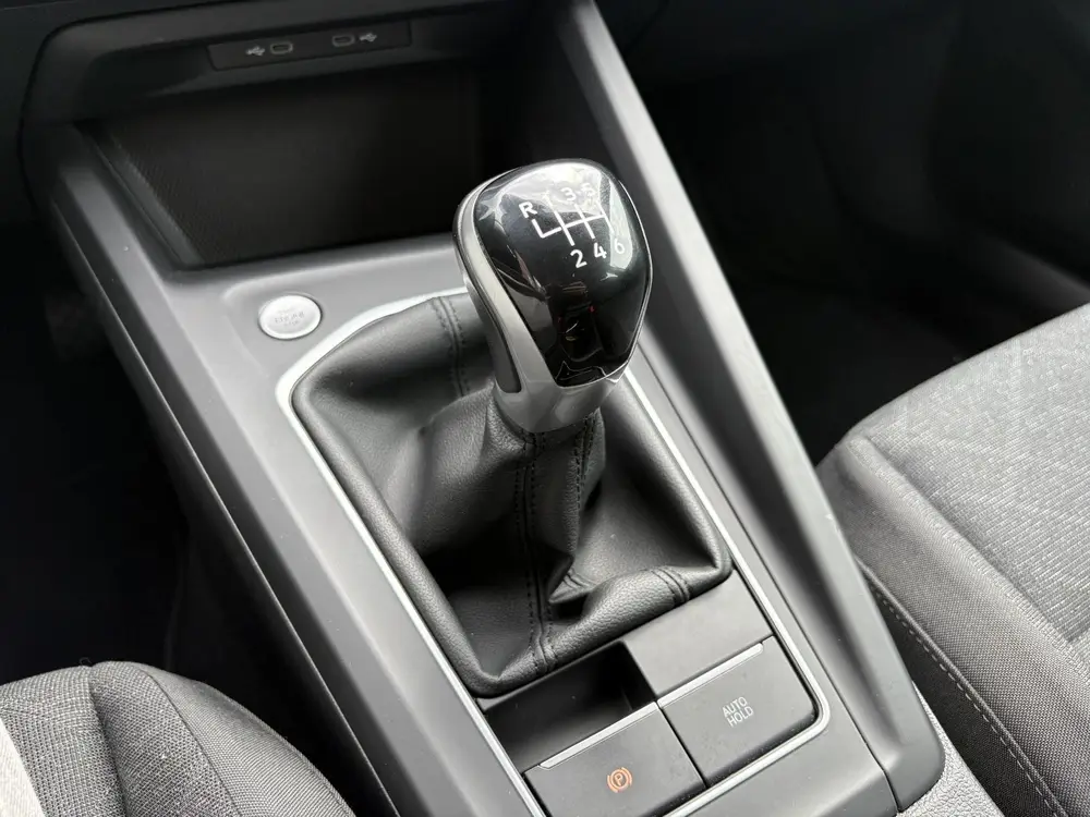 Volkswagen Golf Variant 1.0 TSI Life uit 2022, foto 18