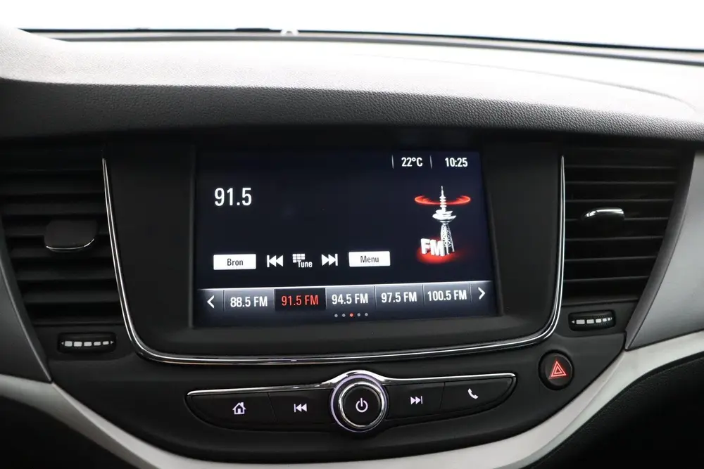 Opel Astra 1.0 Turbo 120 Jaar Edition uit 2019, foto 12