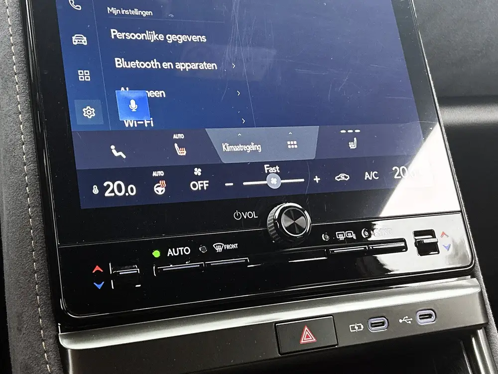 Lexus LBX 1.5 Cool 2WD uit 2024, foto 11