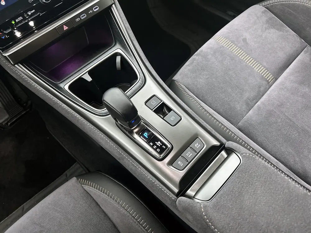 Lexus LBX 1.5 Cool 2WD uit 2024, foto 12