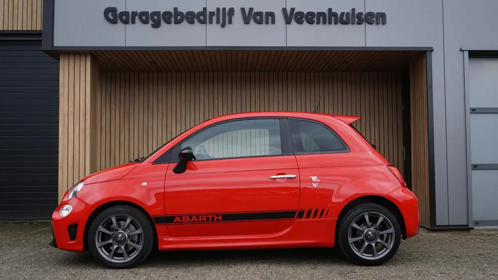 Abarth 595 1.4 T-Jet 145pk Virtual Cockpit 16inch LM *Magnet uit 2019, foto 2