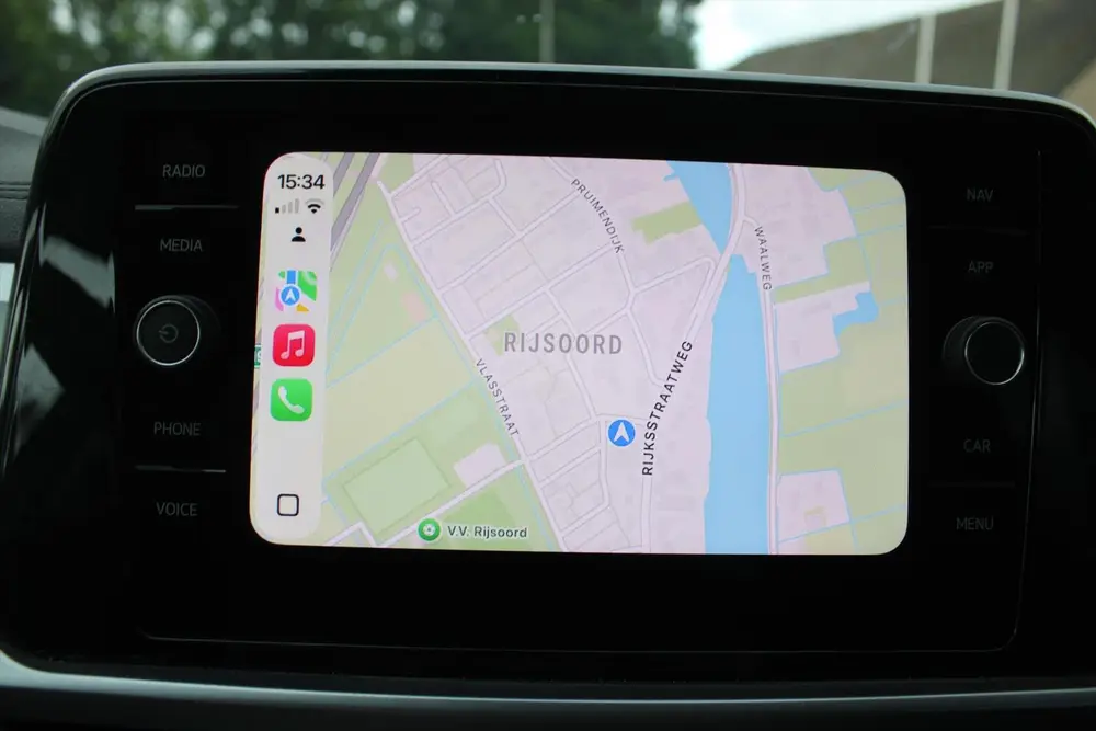 Volkswagen T-Roc 1.0 TSI *Business* | Carplay | Adaptive Cru uit 2023, foto 9