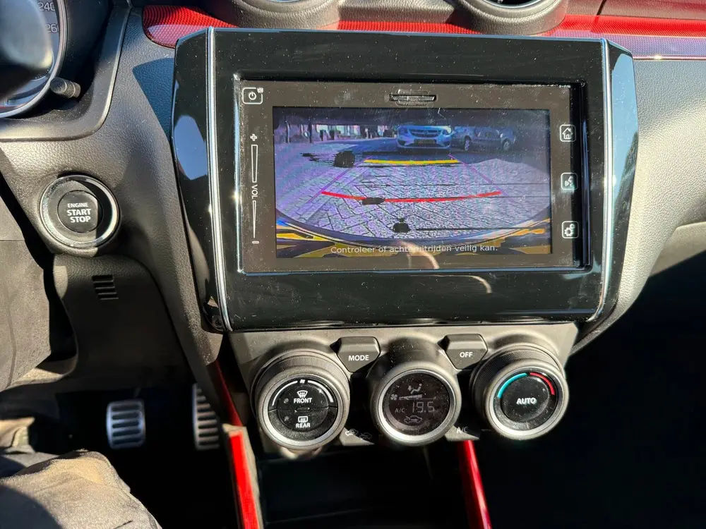 Suzuki Swift 1.4 Sport uit 2019, foto 11