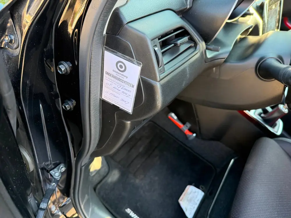 Suzuki Swift 1.4 Sport uit 2019, foto 7