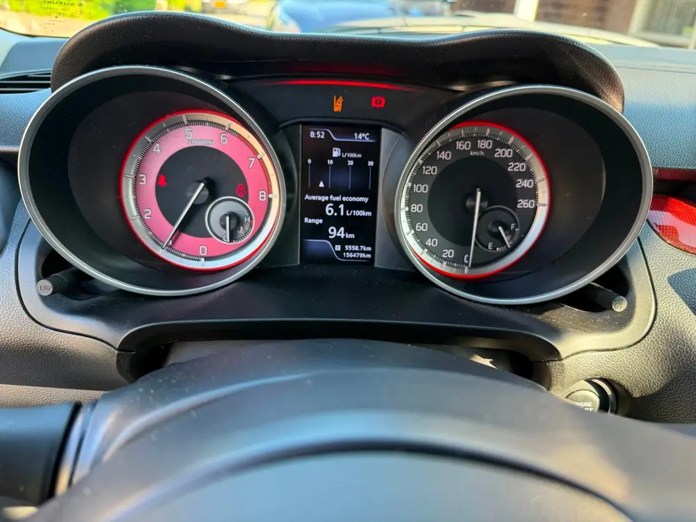 Suzuki Swift 1.4 Sport uit 2019, foto 9