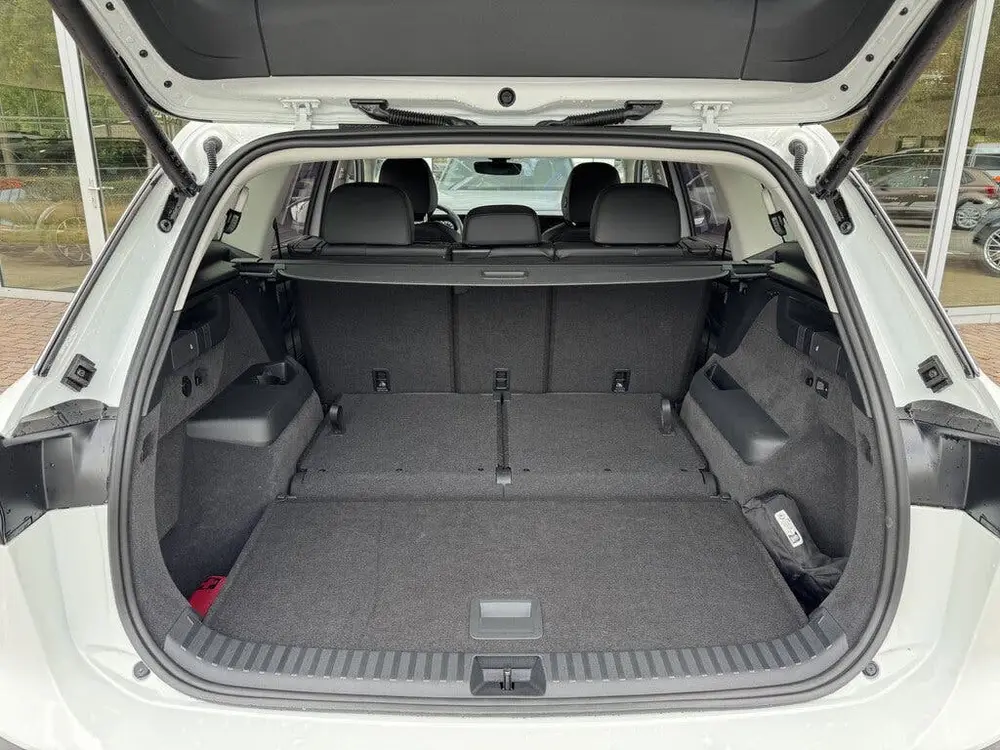 Volkswagen Tayron 1.5 eTSI Elegance 7p. | Trekhaak | 360° c uit 2025, foto 10
