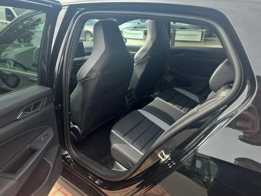 Volkswagen Golf 1.5 eHybrid GTE | Trekhaak | Pano Dak | Lede uit 2025, foto 11