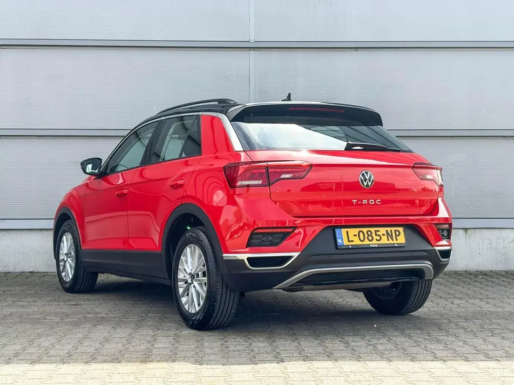 Volkswagen T-Roc 1.0 TSI 110pk Style | Navigatie | App Conne uit 2021, foto 11