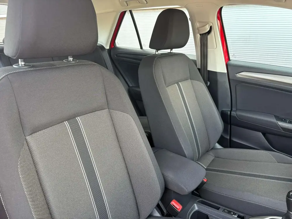 Volkswagen T-Roc 1.0 TSI 110pk Style | Navigatie | App Conne uit 2021, foto 14