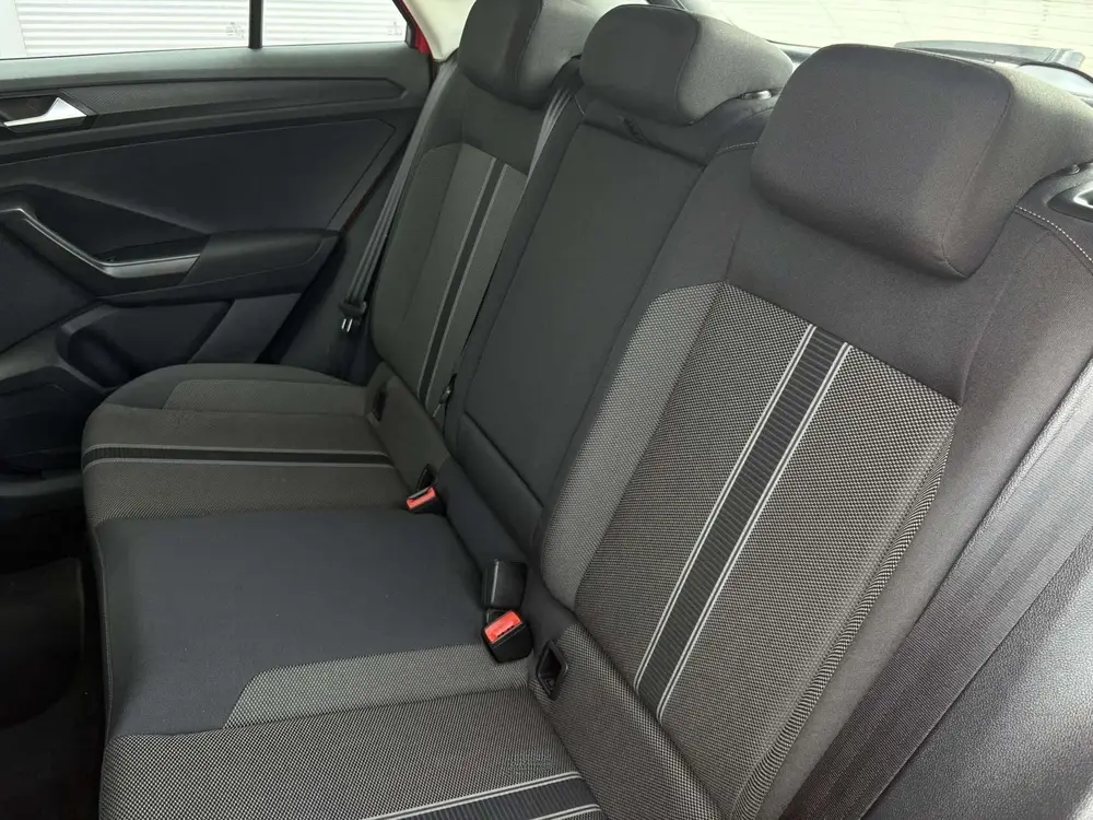 Volkswagen T-Roc 1.0 TSI 110pk Style | Navigatie | App Conne uit 2021, foto 18