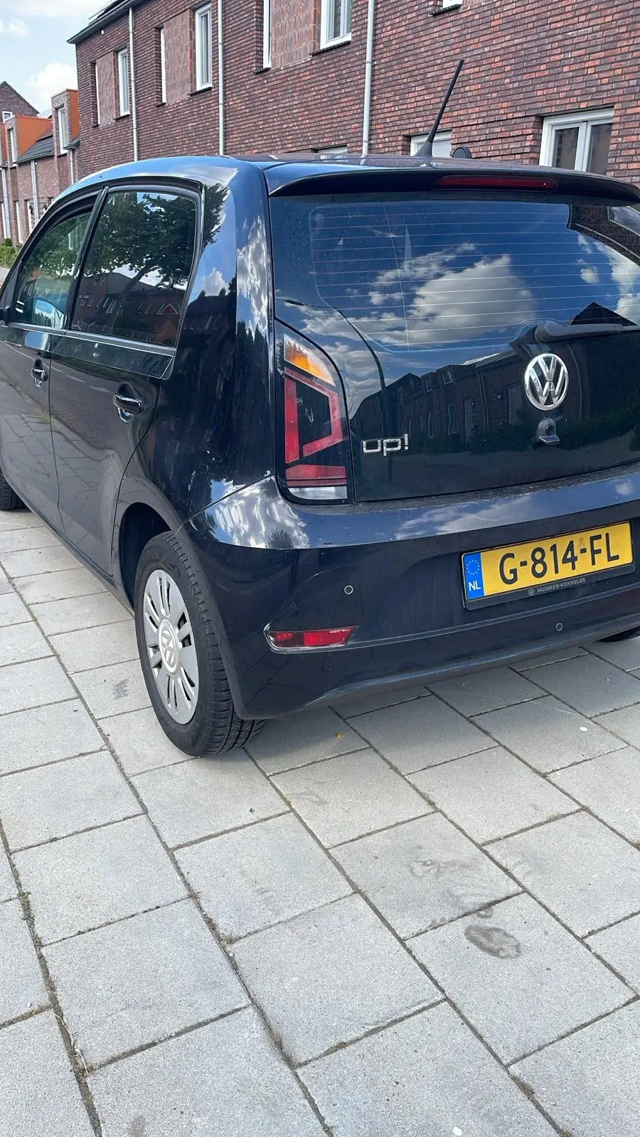 Volkswagen Up! 1.0 60PK 5D BMT 2019 Zwart uit 2019, foto 16