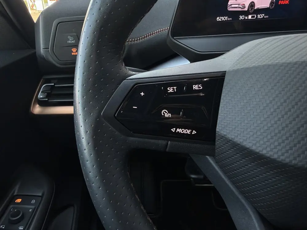 Cupra Born Adrenaline One 62 kWh uit 2021, foto 16