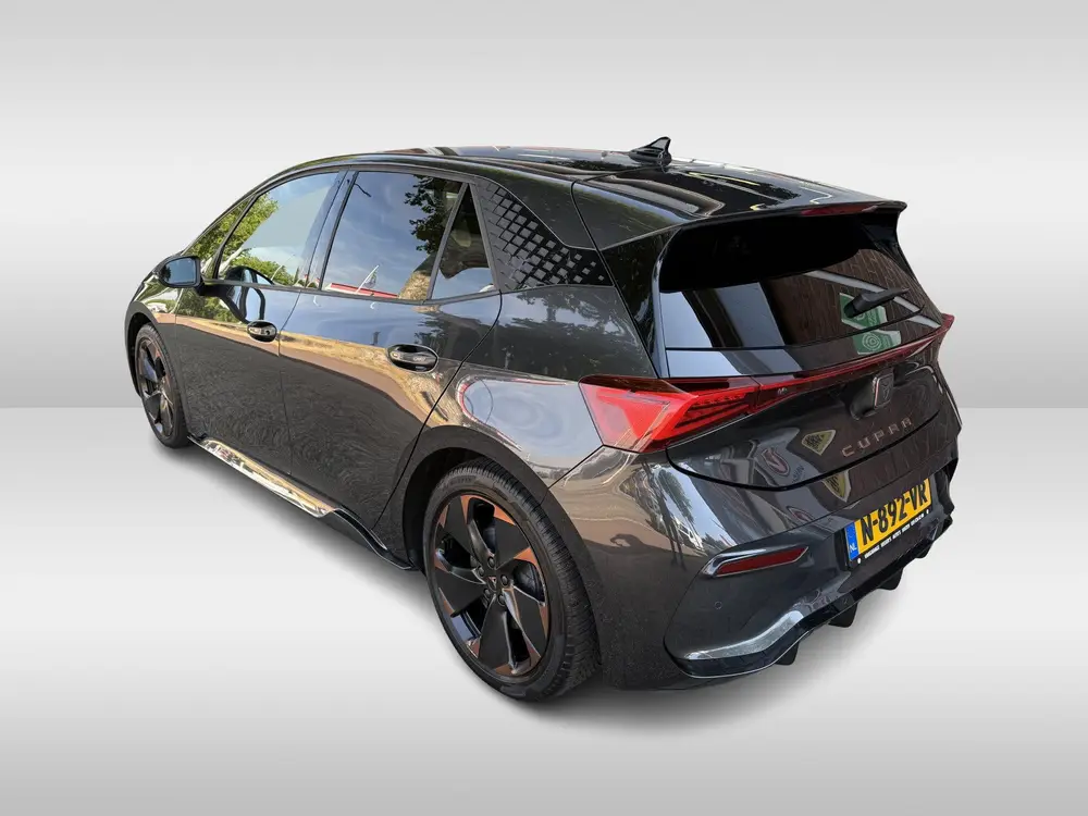 Cupra Born Adrenaline One 62 kWh uit 2021, foto 7