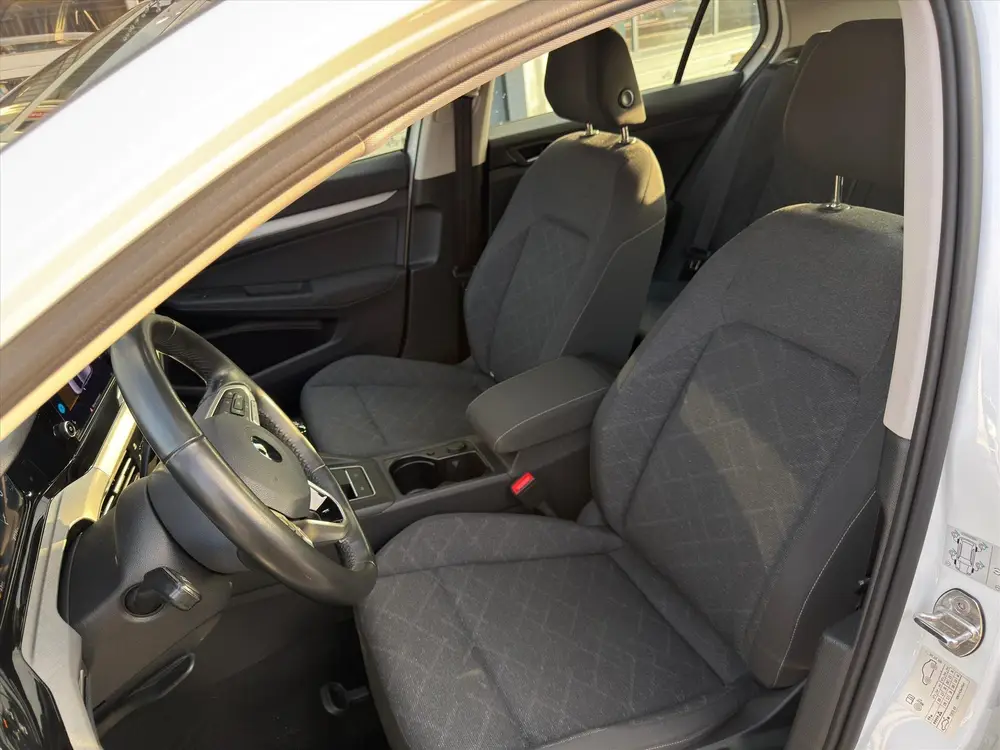 Volkswagen Golf 1.0 TSI 110pk Life Business | SUMMER DEALS | uit 2022, foto 13