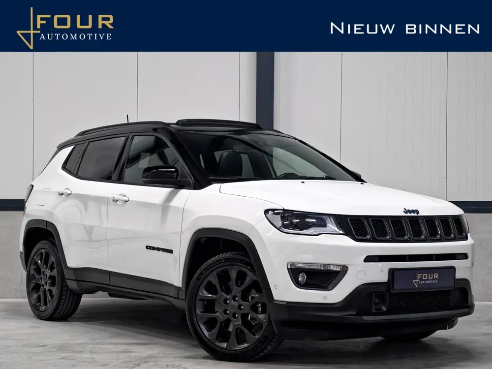 Jeep Compass 4xe 240 PHEV S | Trekhaak | Panoramadak | Alpin uit 2020