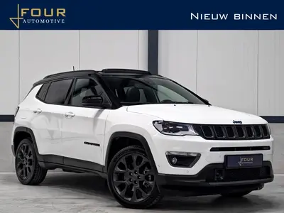 Jeep Compass 4xe 240 PHEV S | Trekhaak | Panoramadak | Alpin uit 2020