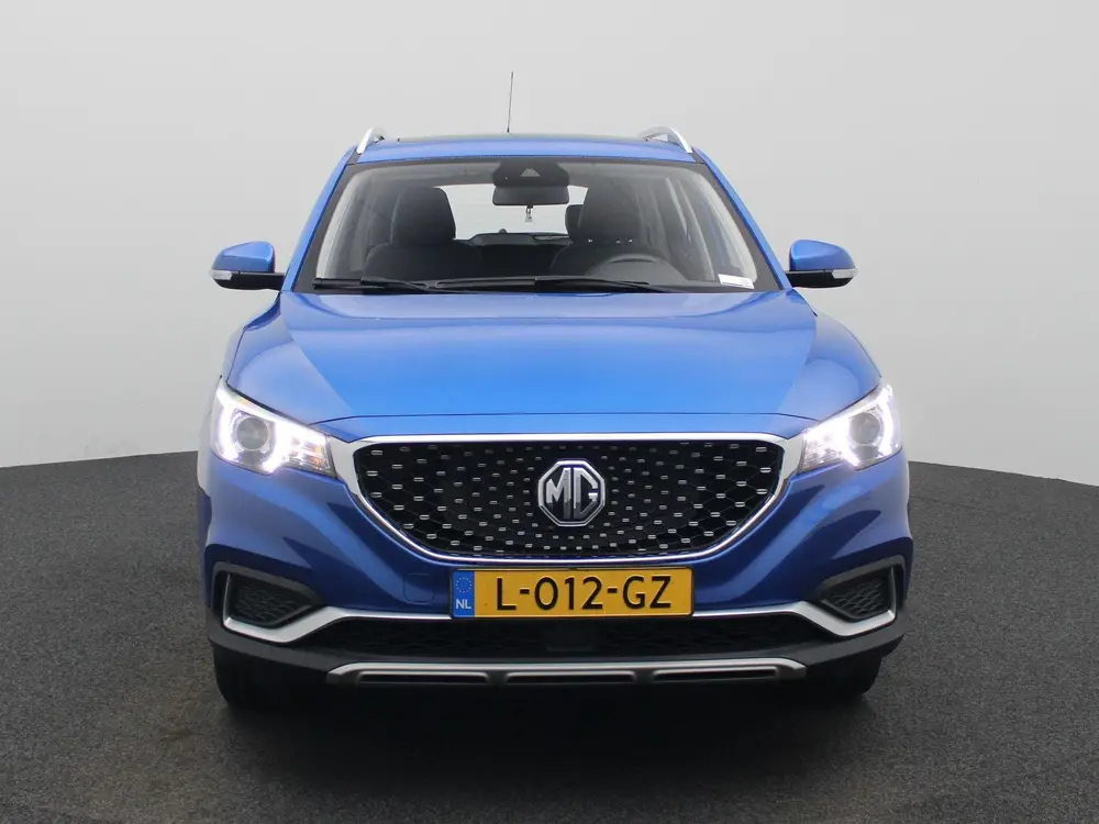 MG ZS EV Luxury 45 kWh | Leder | Panoramadak | CarPlay | Sto uit 2021, foto 3