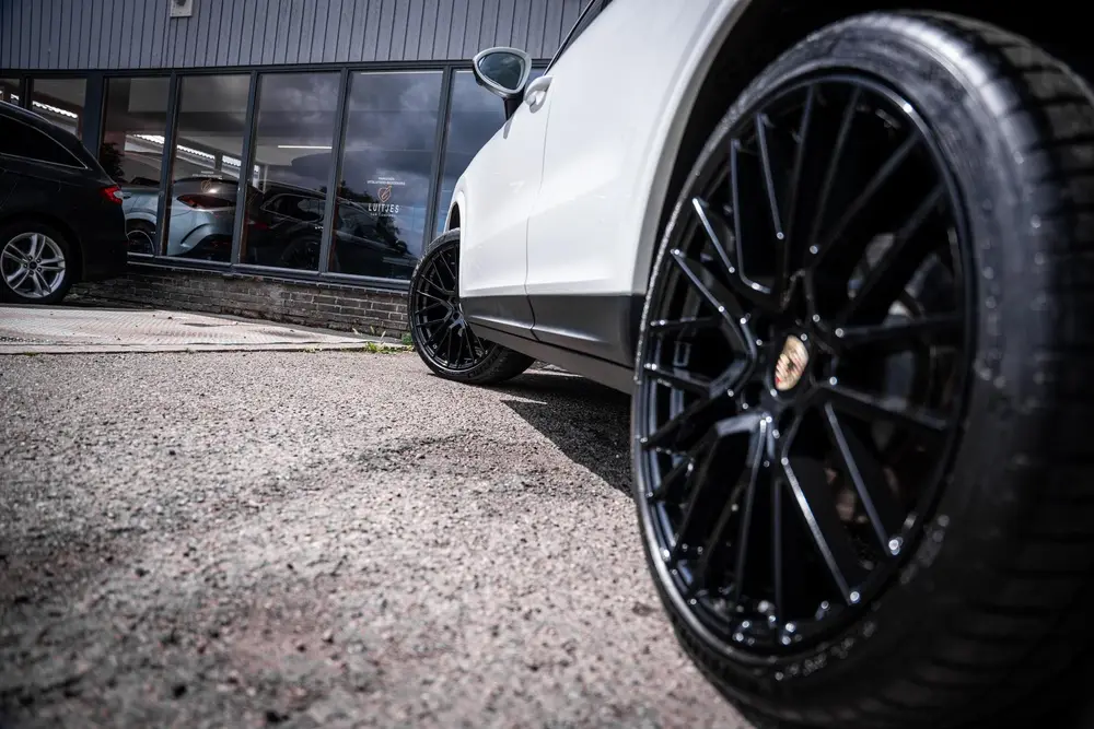 Porsche Cayenne 3.0 V6 340pk Pano-dak|360|22''|Nappaleder| uit 2019, foto 15