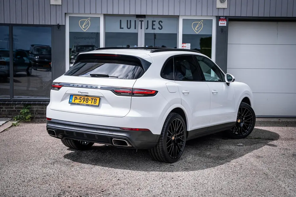 Porsche Cayenne 3.0 V6 340pk Pano-dak|360|22''|Nappaleder| uit 2019, foto 18